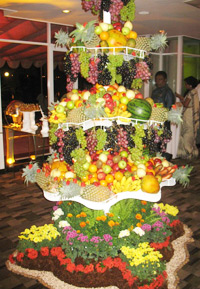 A Christmas tree of fruit, Cinnamon Lakeside Hotel